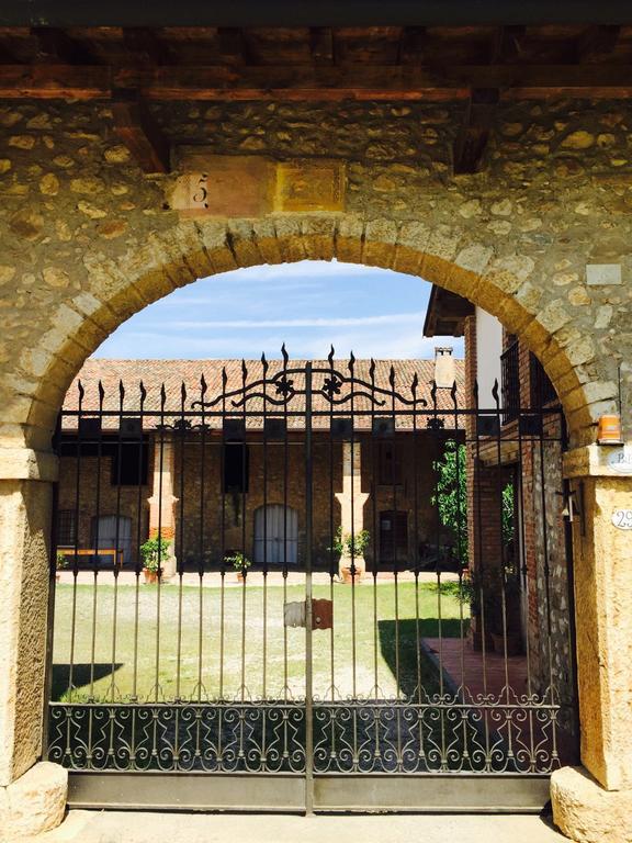 Antico Cascinale Lombardo Bed & Breakfast Lonato Eksteriør bilde